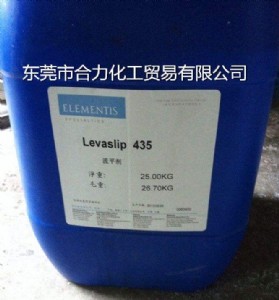 t879